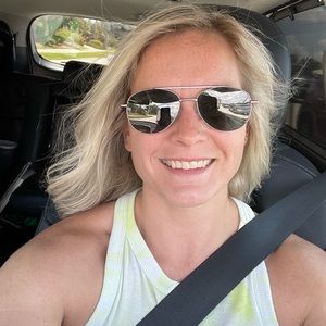 Meet your Posher, Samantha